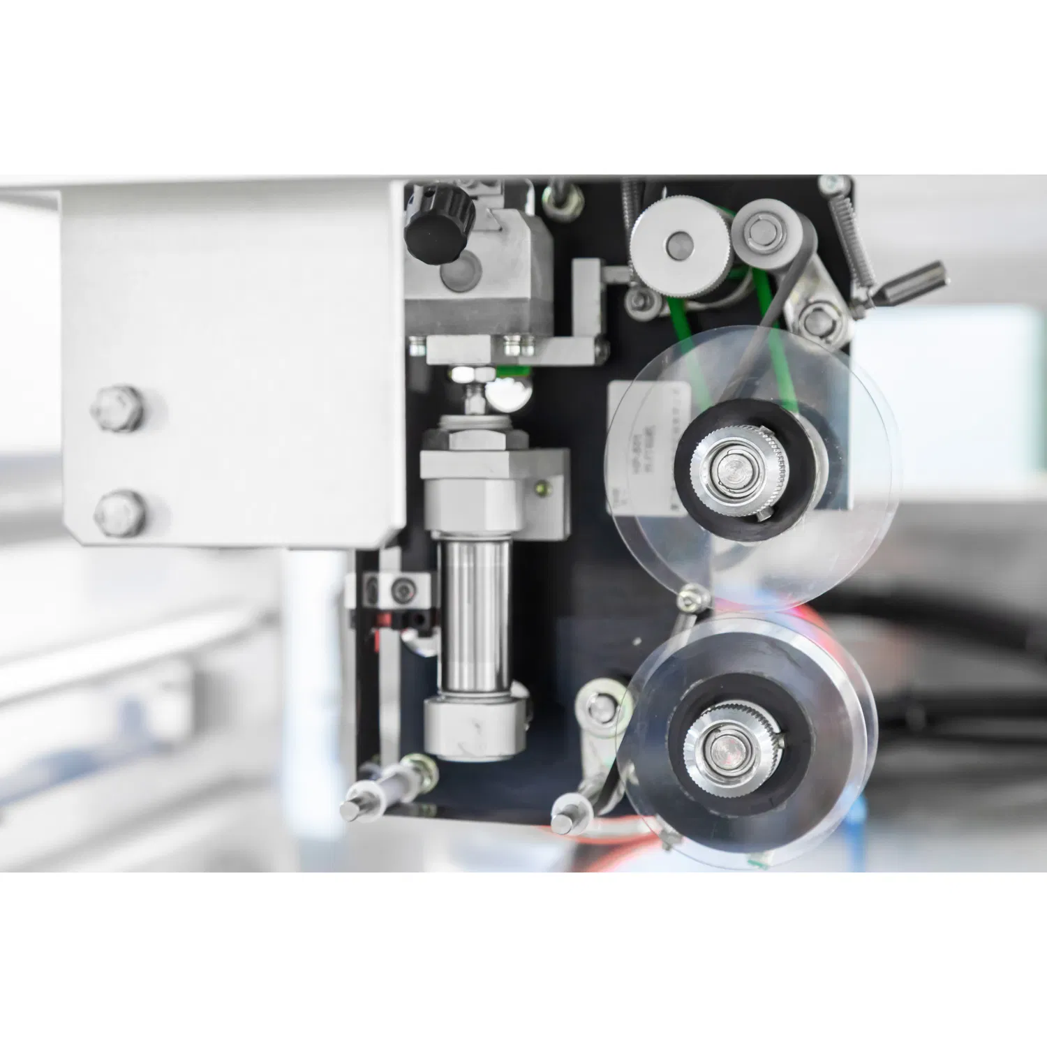 Automatic Liquid Water Drinking Spice Oil Soy Sauce Milk Vinegar Jam Jelly Shampoo Filling Packing Machine